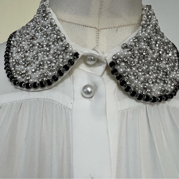 Alice + Olivia Calida Embellished Collar Pleated Blouse - Picture 7 of 8